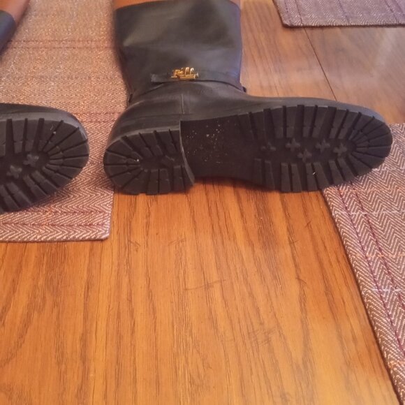 Women's boots - Picture 1 of 3